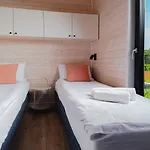 Bed & Bike - Domki, Sauna, Jacuzzi & Rowery Trzesacz