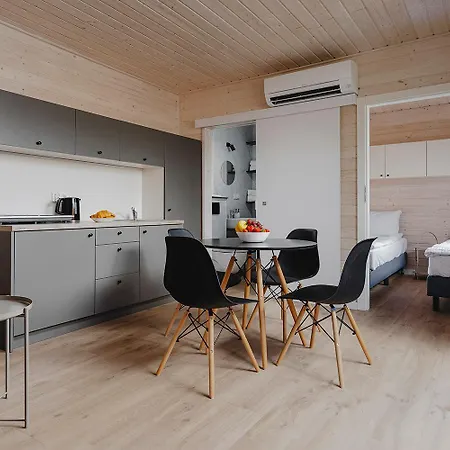 Bed & Bike - Domki, Sauna, Jacuzzi & Rowery *