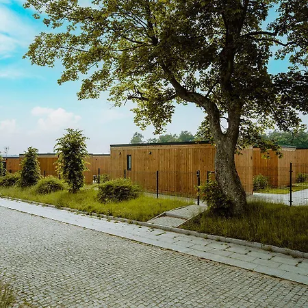 Bed & Bike - Domki, Sauna, Jacuzzi & Rowery Κάμπινγκ *