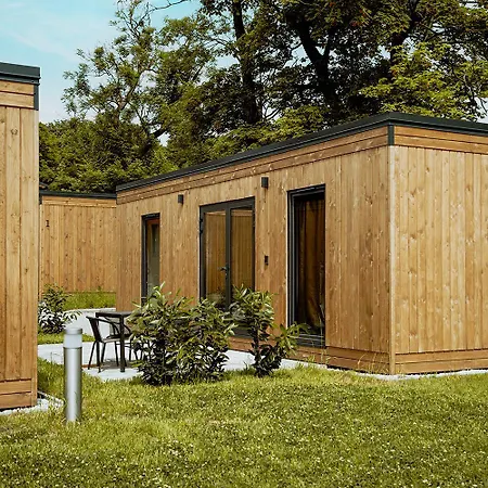 Bed & Bike - Domki, Sauna, Jacuzzi & Rowery אתר קמפינג