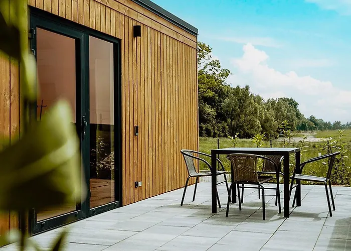 Кемпинг Bed & Bike - Domki, Sauna, Jacuzzi & Rowery